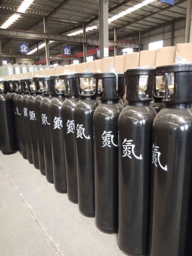 氮气 氮气