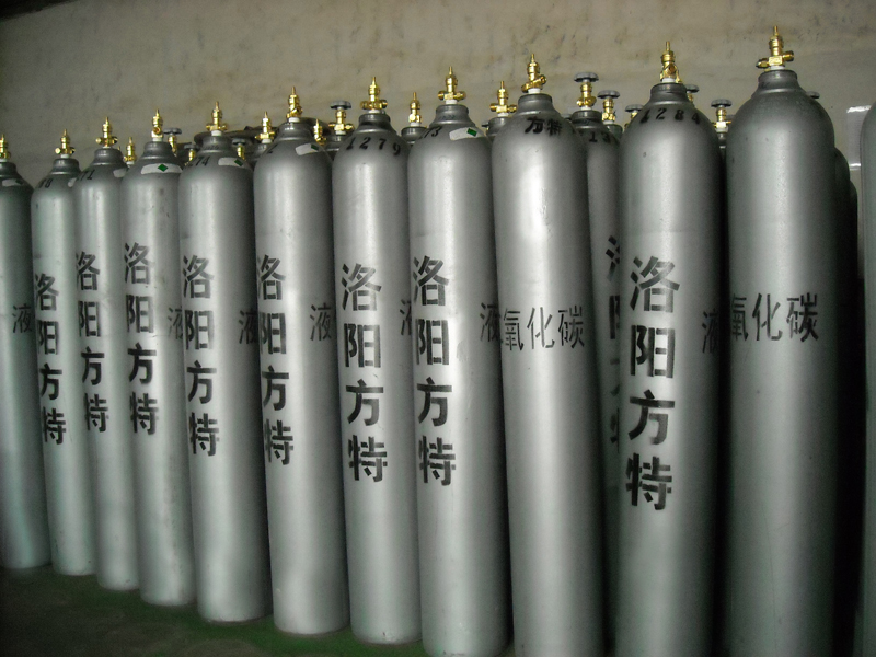 二氧化碳在干洗技术中的应用